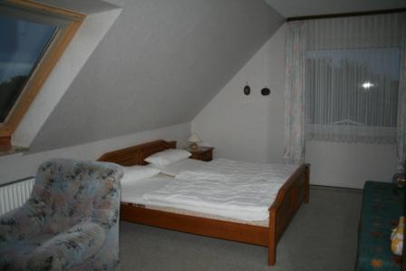 3-Bettzimmer Betten